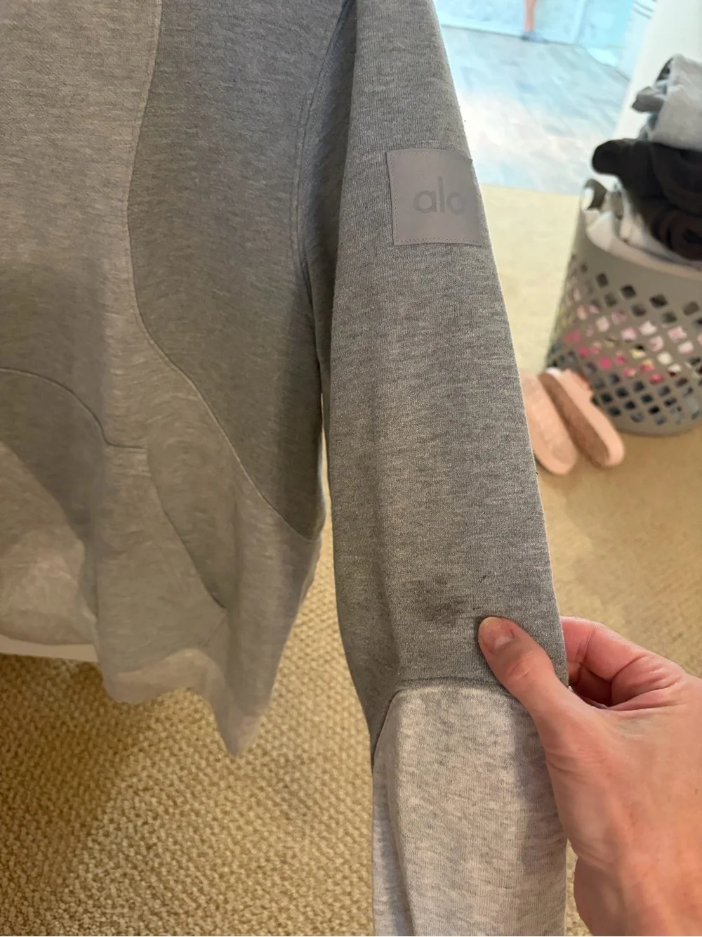 Alo Make Waves Hoodie XS athletic heather gray tonal